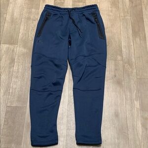 NWOT Under Armour‎ Slim Fit Storm Fleece Lined Drawstring Tapered Joggers